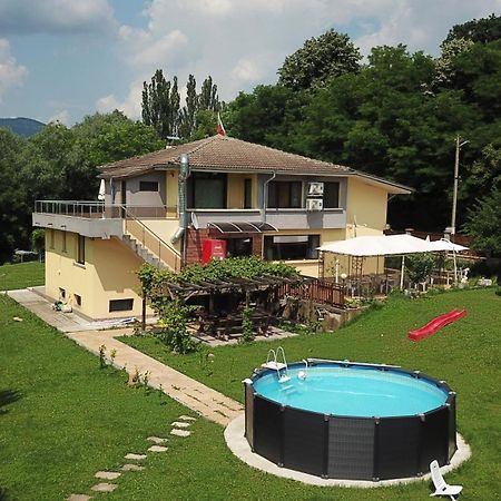 Guest house-restaurant St. George / Къща за гости-ресторант Свети Георги Габрово Екстериор снимка