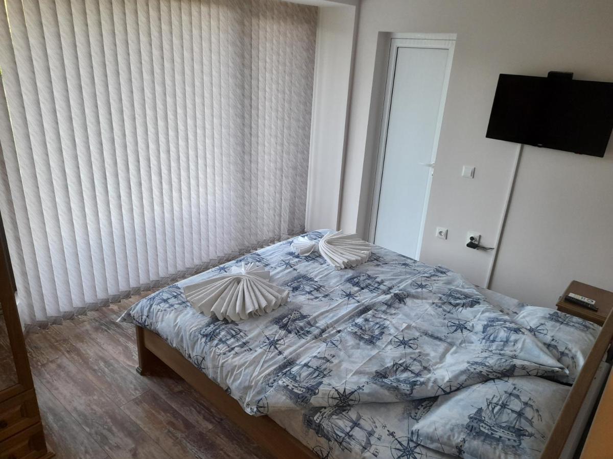 Guest house-restaurant St. George / Къща за гости-ресторант Свети Георги Габрово Екстериор снимка