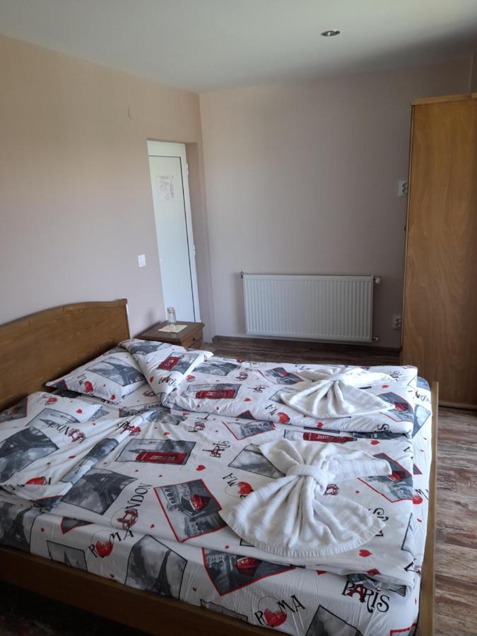 Guest house-restaurant St. George / Къща за гости-ресторант Свети Георги Габрово Екстериор снимка