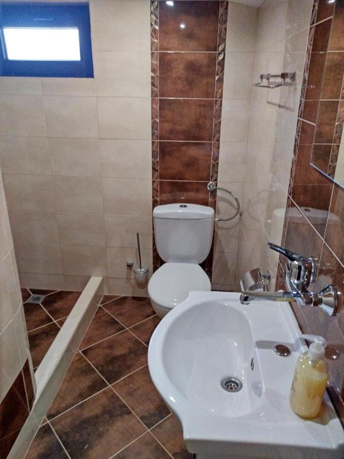 Guest house-restaurant St. George / Къща за гости-ресторант Свети Георги Габрово Екстериор снимка